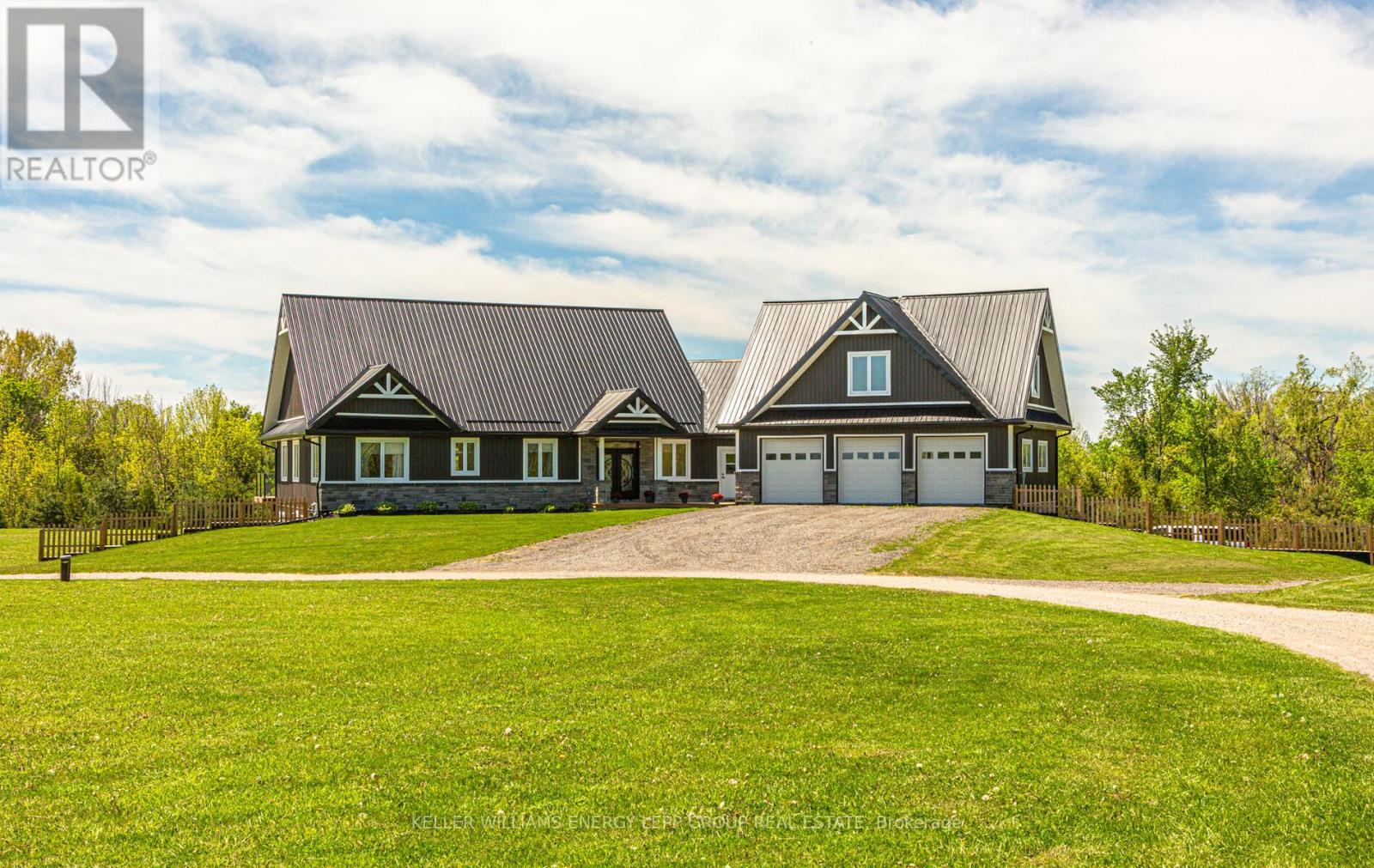 44 Ball Point Rd, Kawartha Lakes Mariposa, ON K0M 2C0