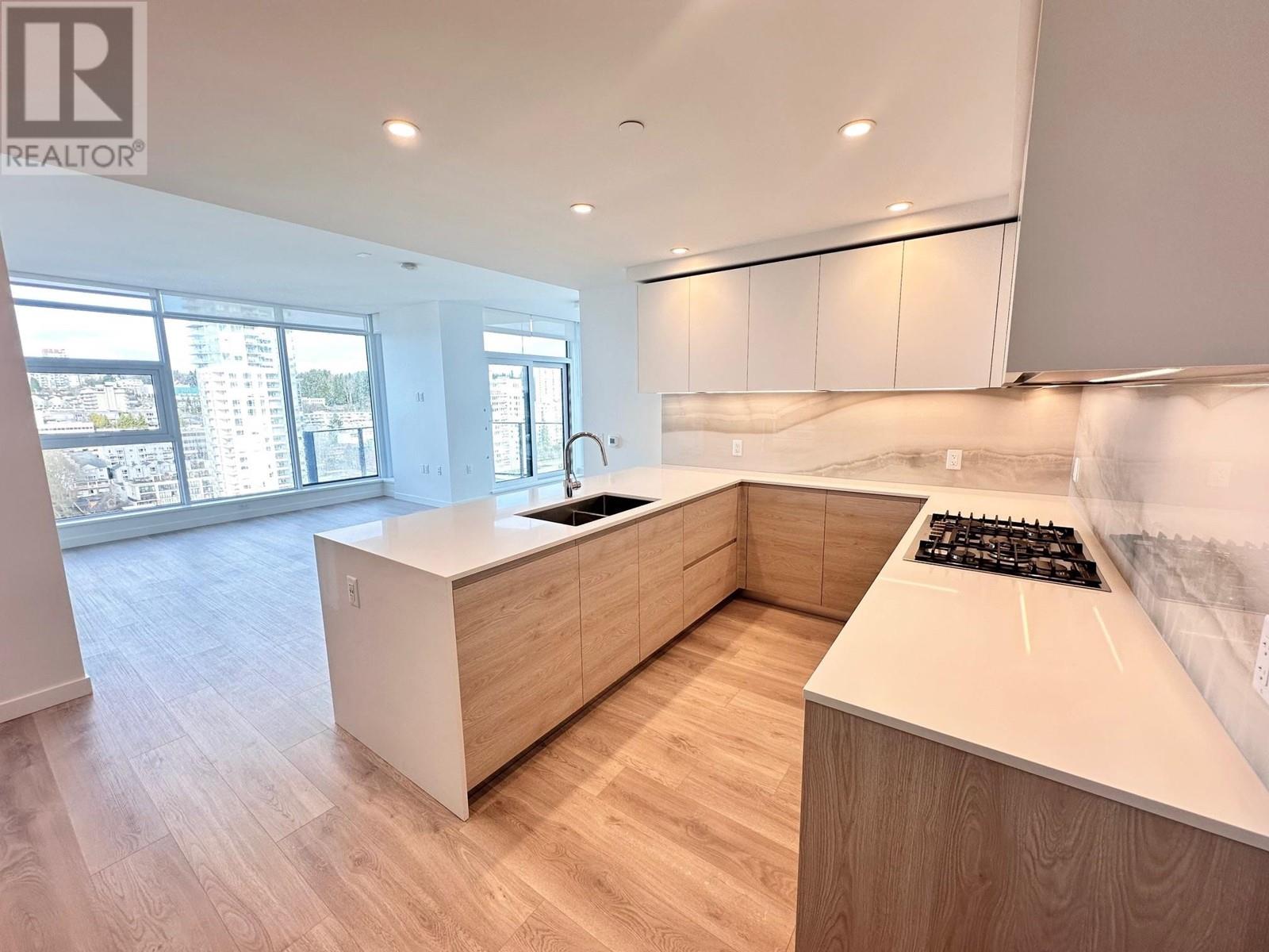 660 Quayside Drive Unit 1903, New Westminster, BC V3M 0P2