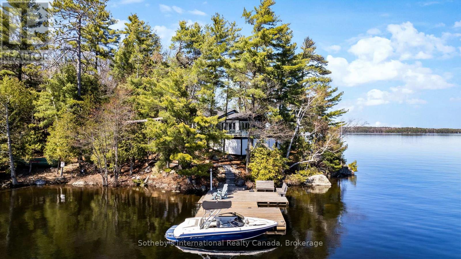 29 Beachgrove Island 33lm, Gravenhurst Muskoka S, ON P1P 1R2