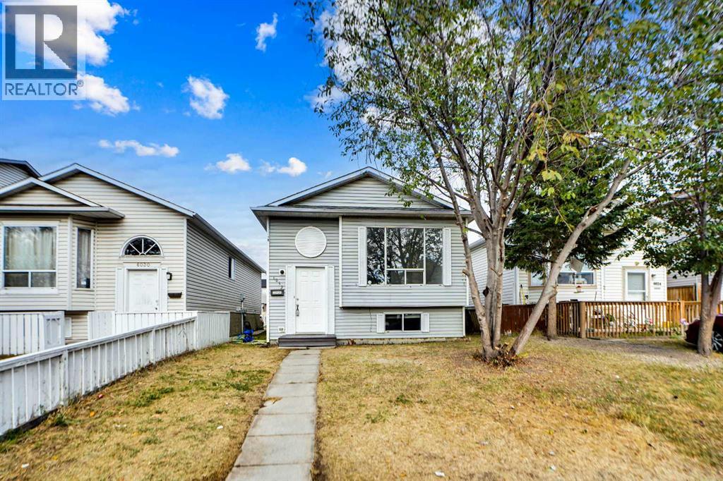 6032 Martingrove Rd, Calgary, AB T3J 2M8