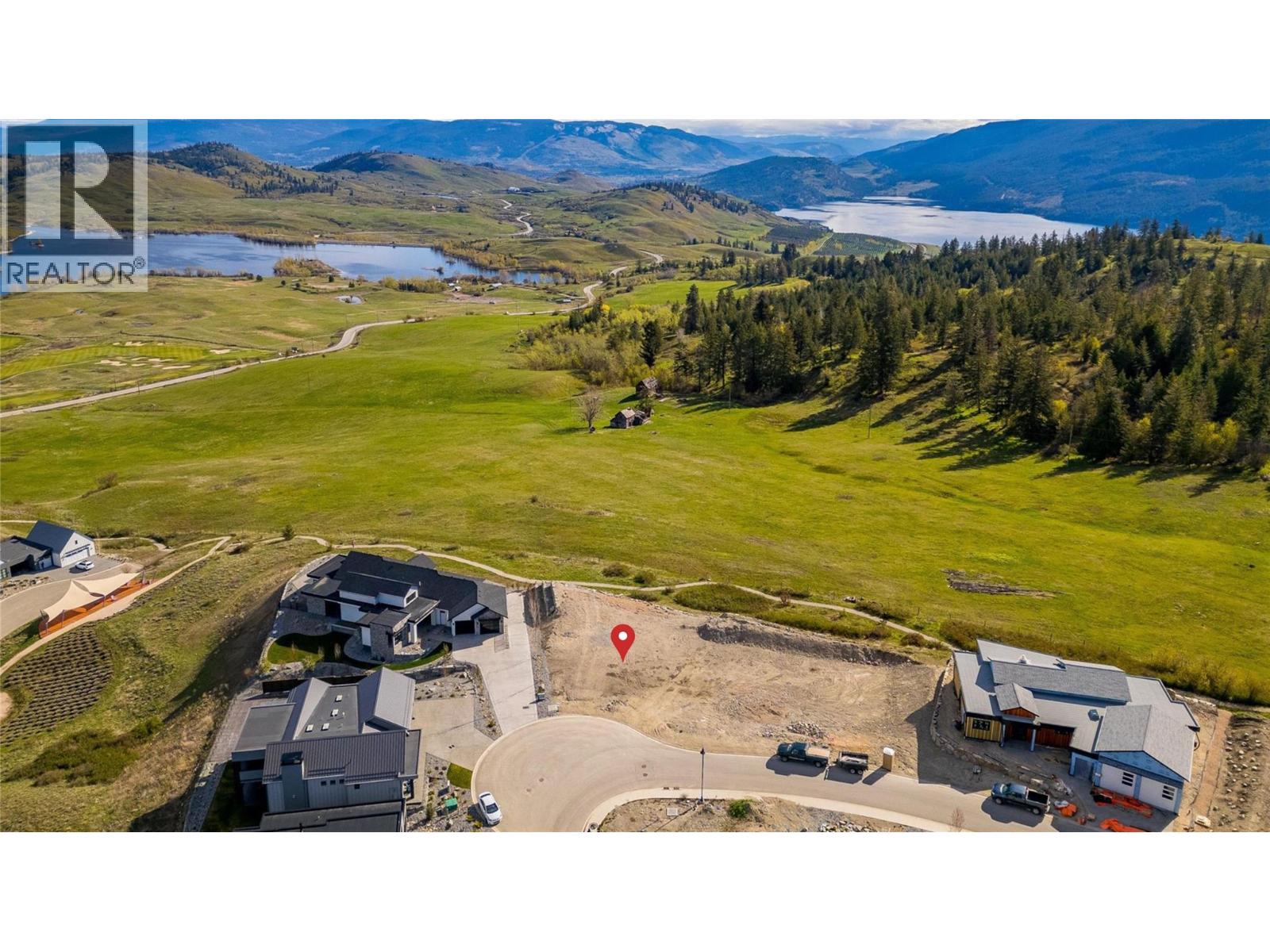 204 Diamond Way, Vernon, BC V1H 0A2