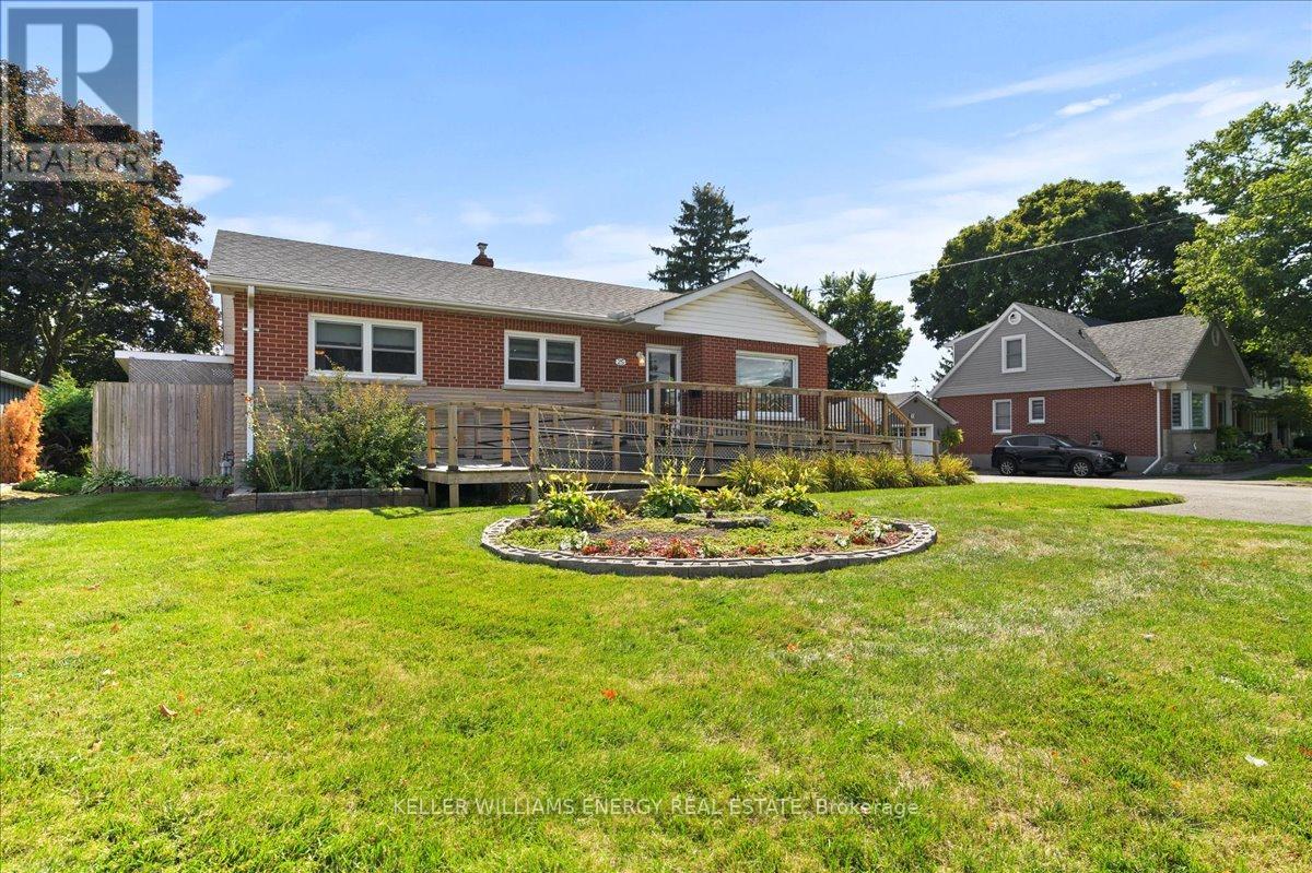 25 Concession St E, Clarington, ON L1C 1Y2