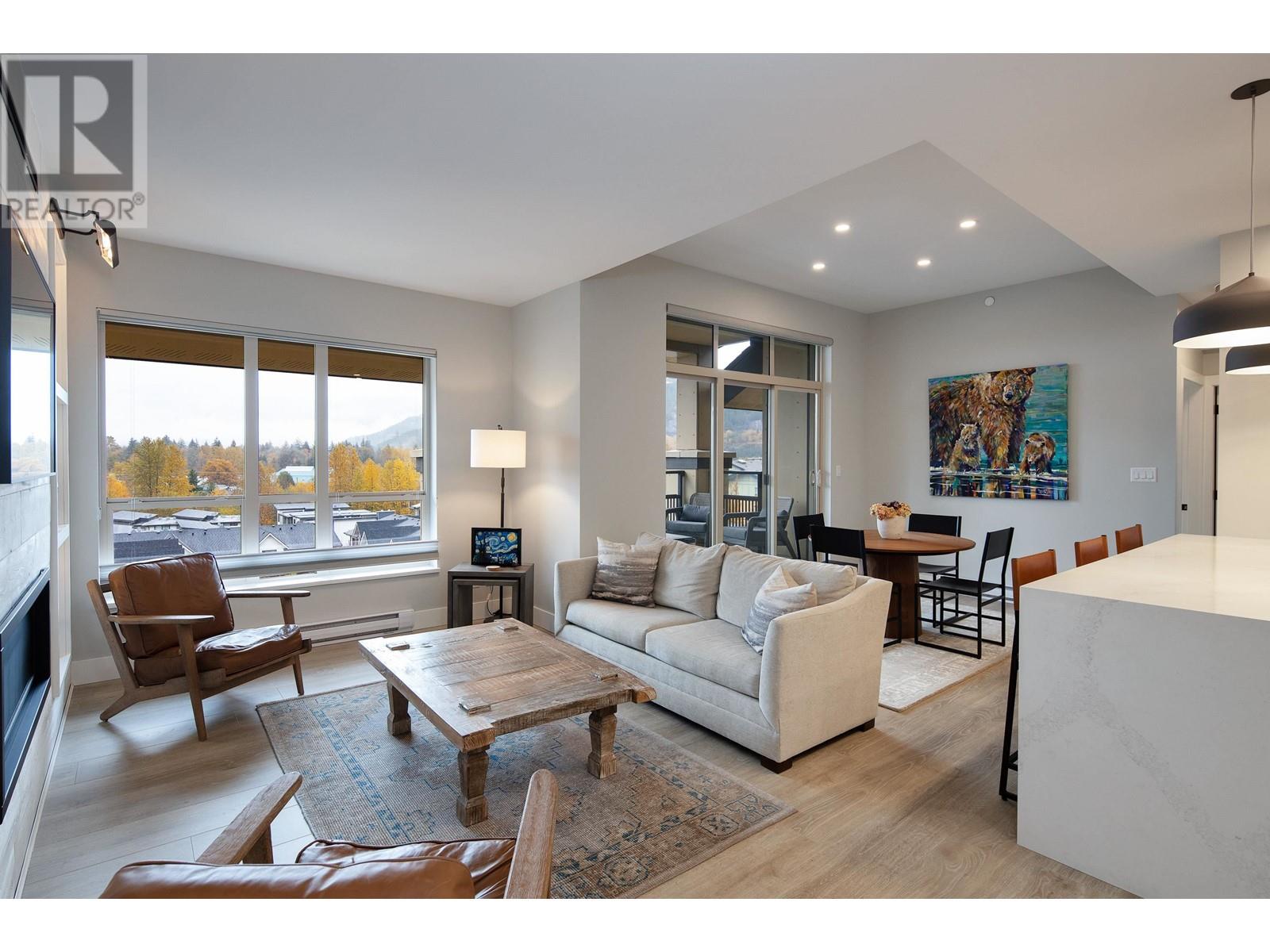1211 Village Green Way Unit 609, Squamish, BC V8B 0R7