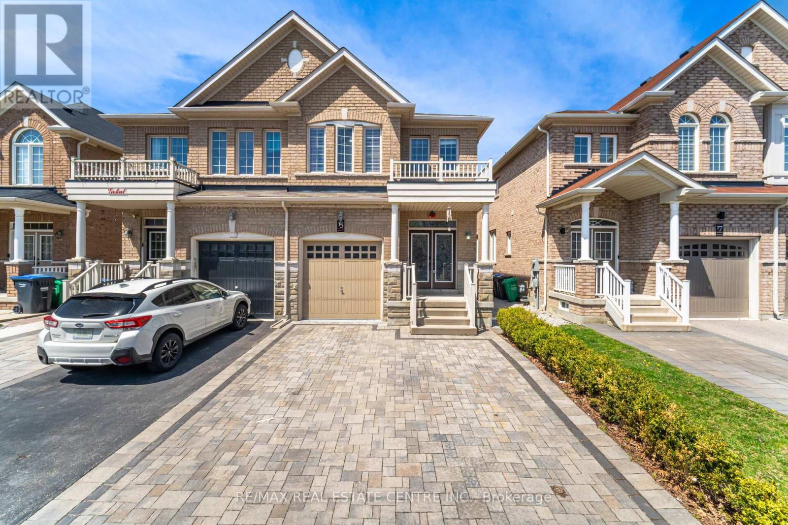 15 Vanderpool Cres, Brampton, ON L6P 3W7