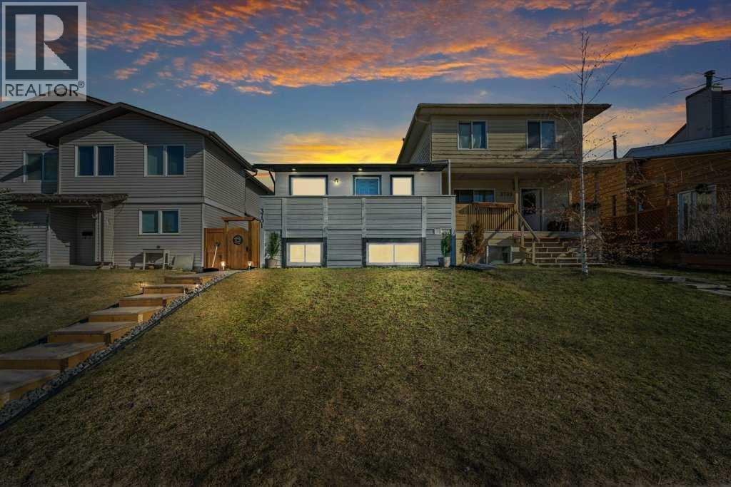 3701 Cedarille Dr SW, Calgary, AB T2W 3J5