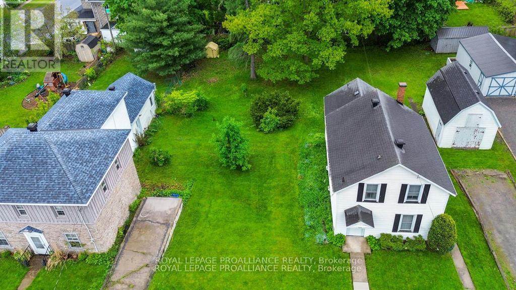 0 Dibble St W, Prescott, ON K0E 1T0