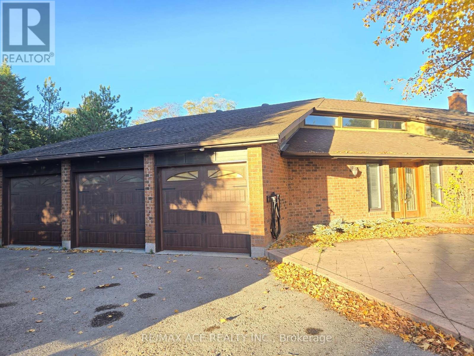 5 Island Ct, Whitchurch-stouffville, ON L4A 3L5