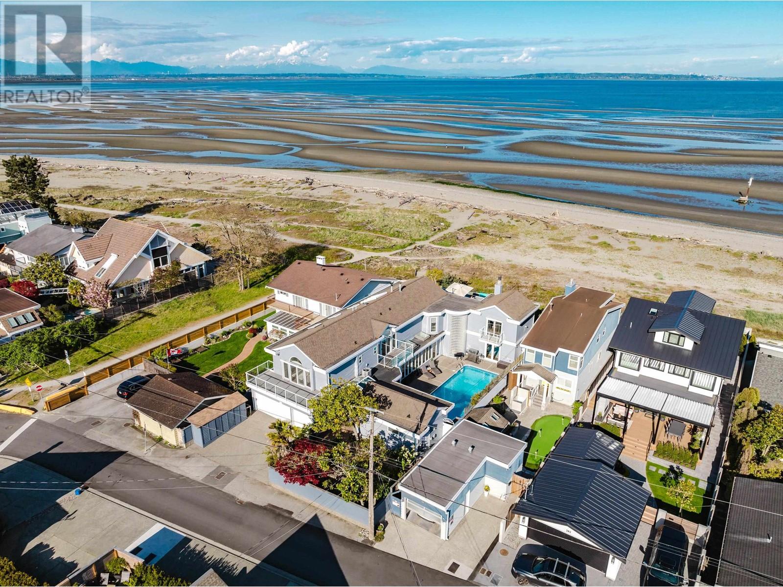 292 Centennial Pkwy, Delta, BC V4L 1K5