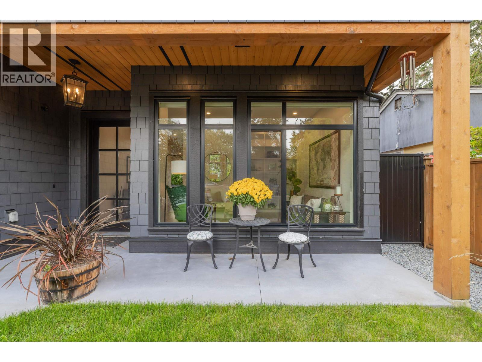 66 Street Unit 222, Delta, BC V4L 1M8