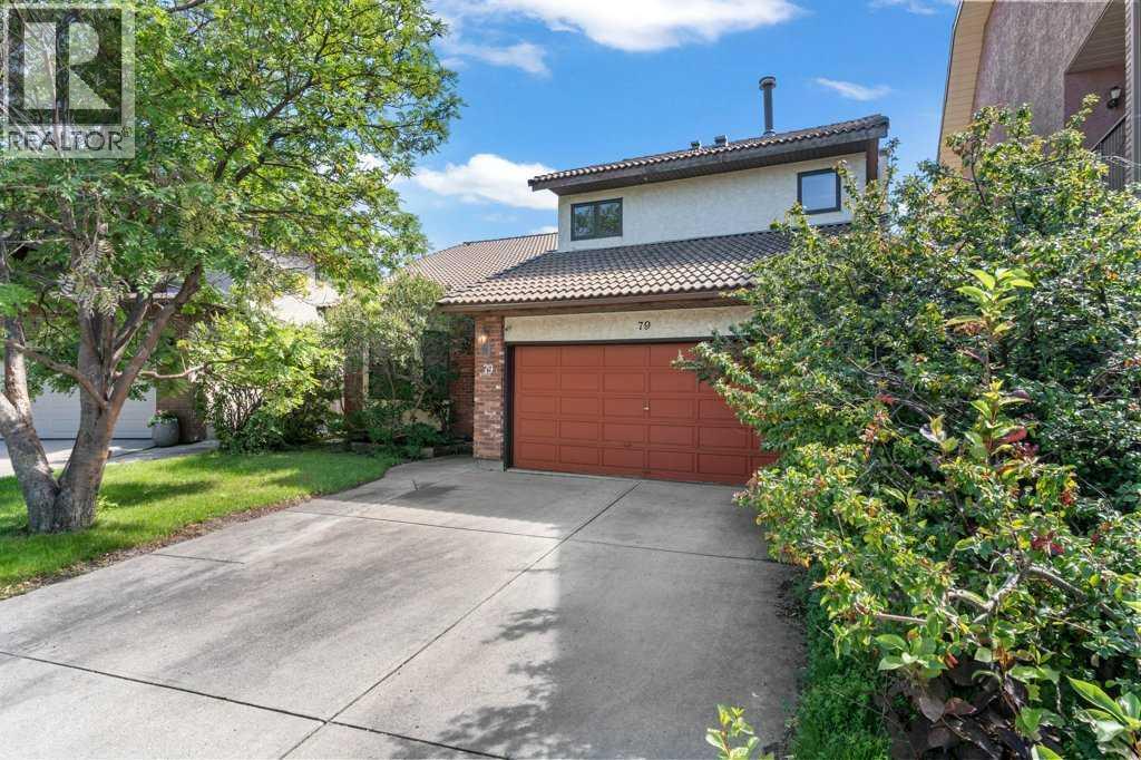 79 Edgeland Rd NW, Calgary, AB T3A 2Y3