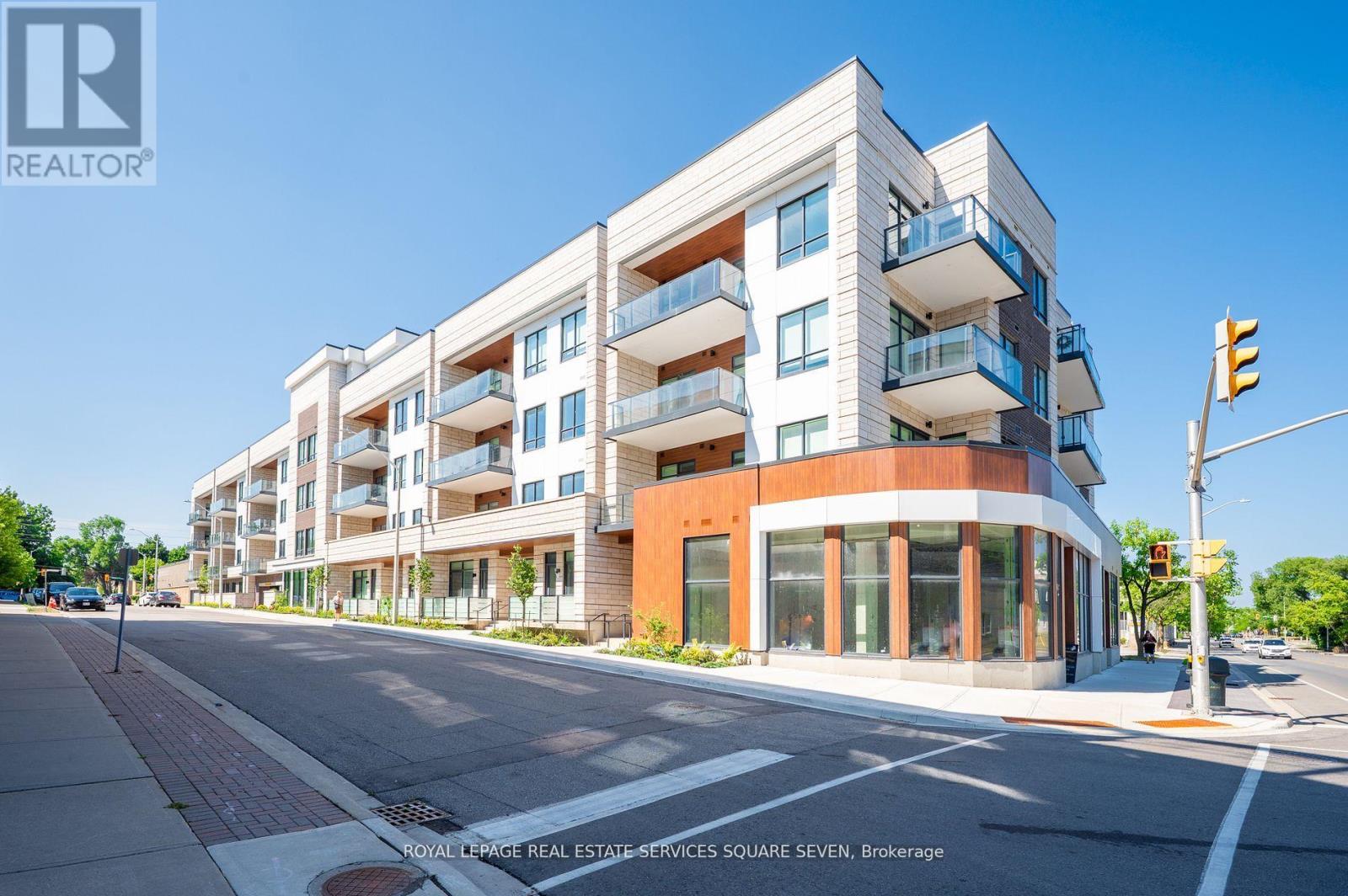 412 123 Maurice Dr, Oakville, ON L6K 2W6