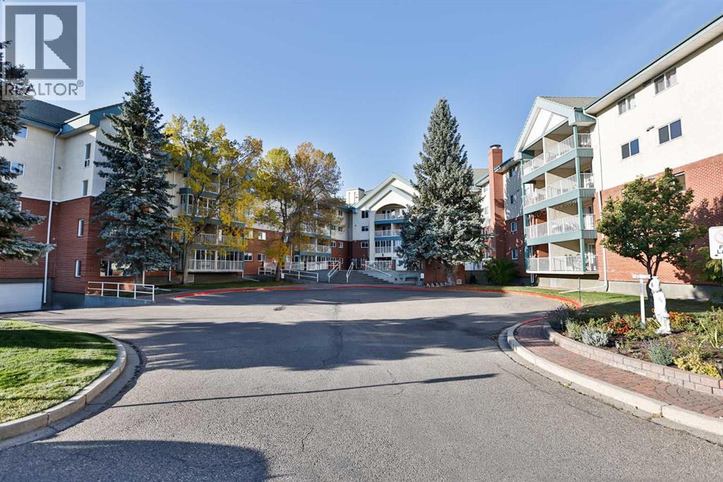 20 3 Street S Unit 110, Lethbridge, AB T1J 4P1