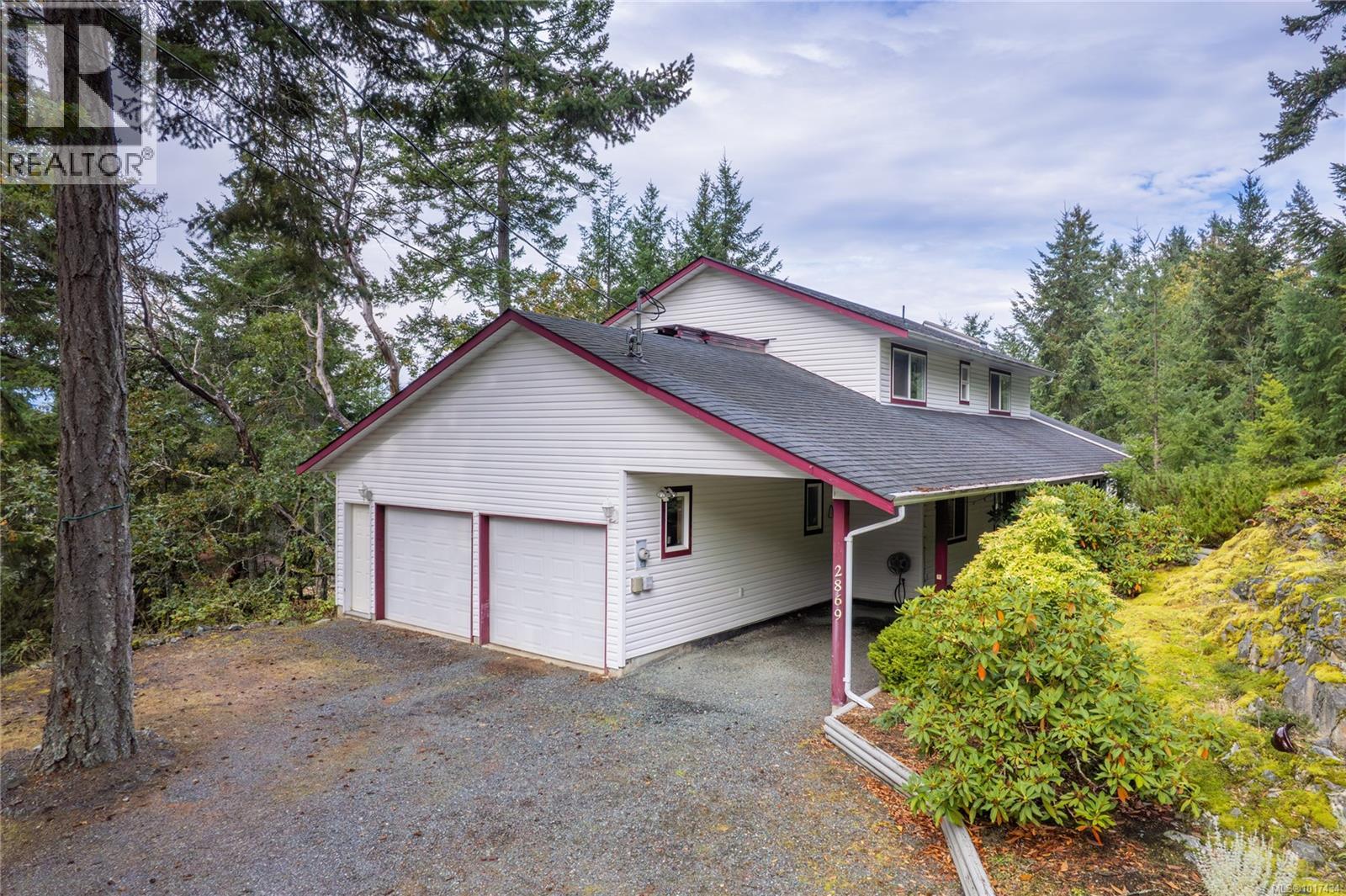 2869 Hemlock Dr, Nanoose Bay, BC V9P 9G2