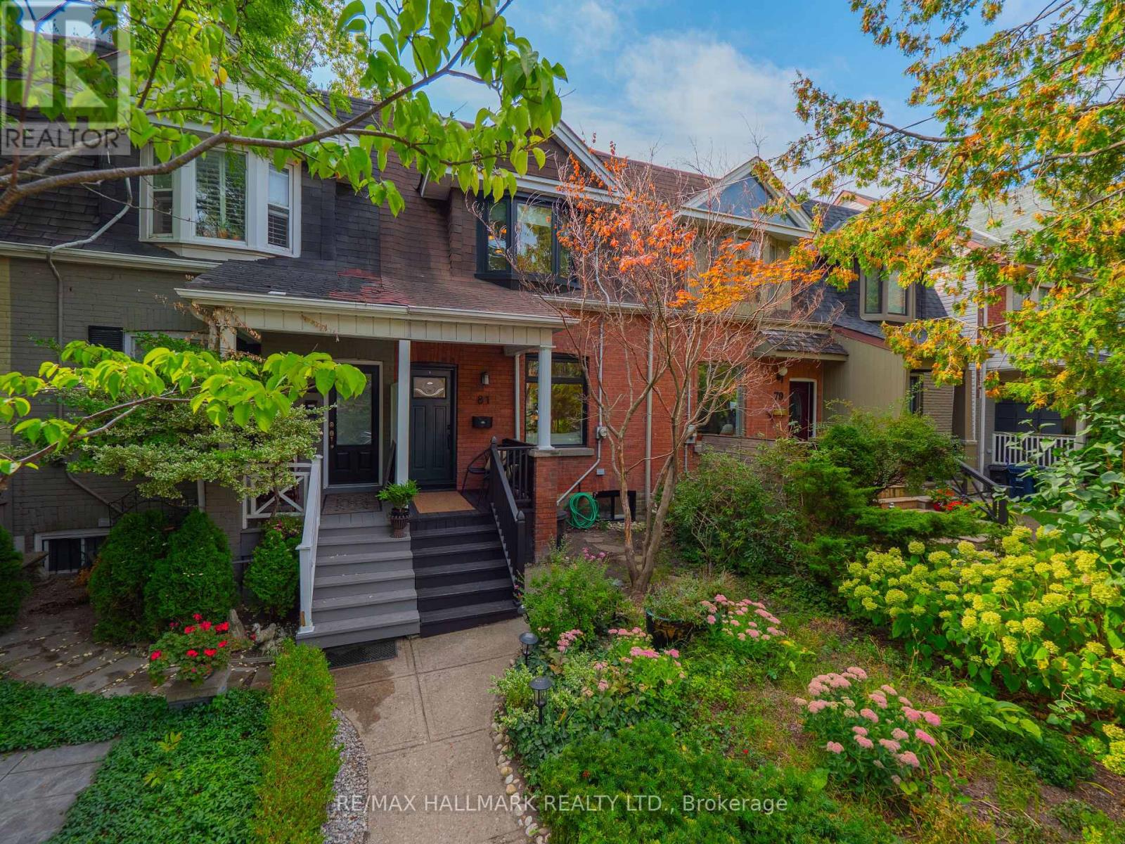 81 Frizzell Ave, Toronto, ON M4J 1E2
