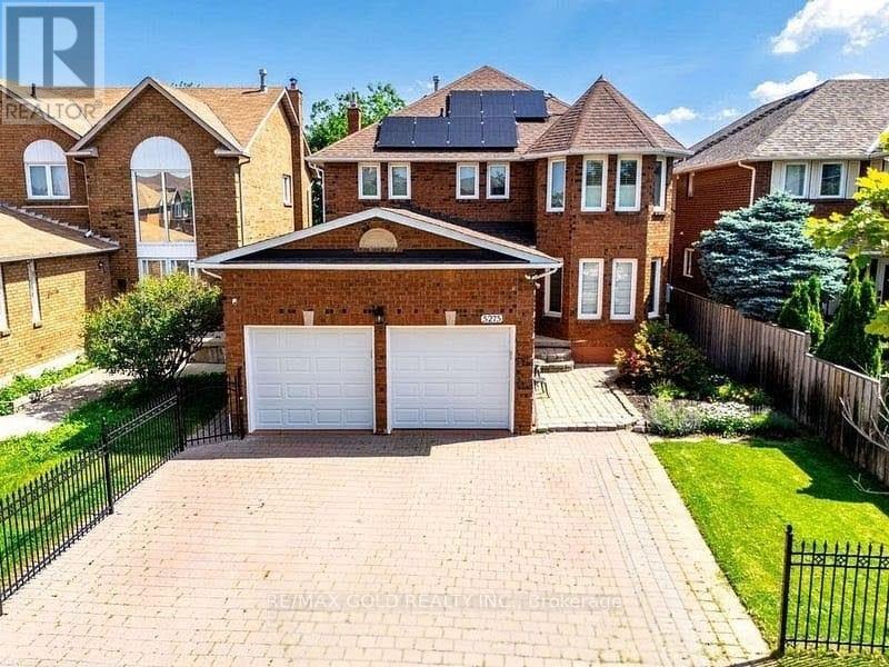 5275 Thornwood Dr, Mississauga Hurontario, ON L4Z 3J3
