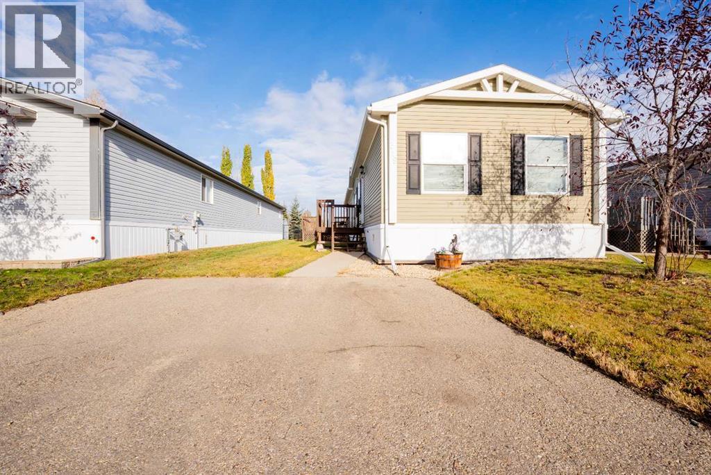 10615 88 Street Unit 319, Grande Prairie, AB T8X 1P5