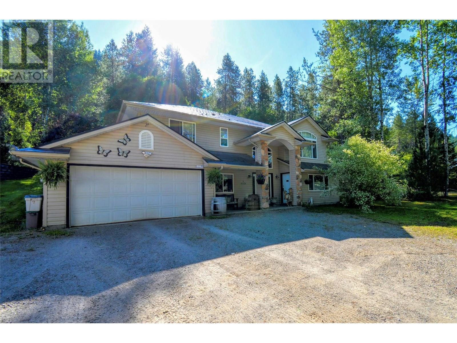 610 Strathmore Ave, Greenwood, BC V0H 1J0