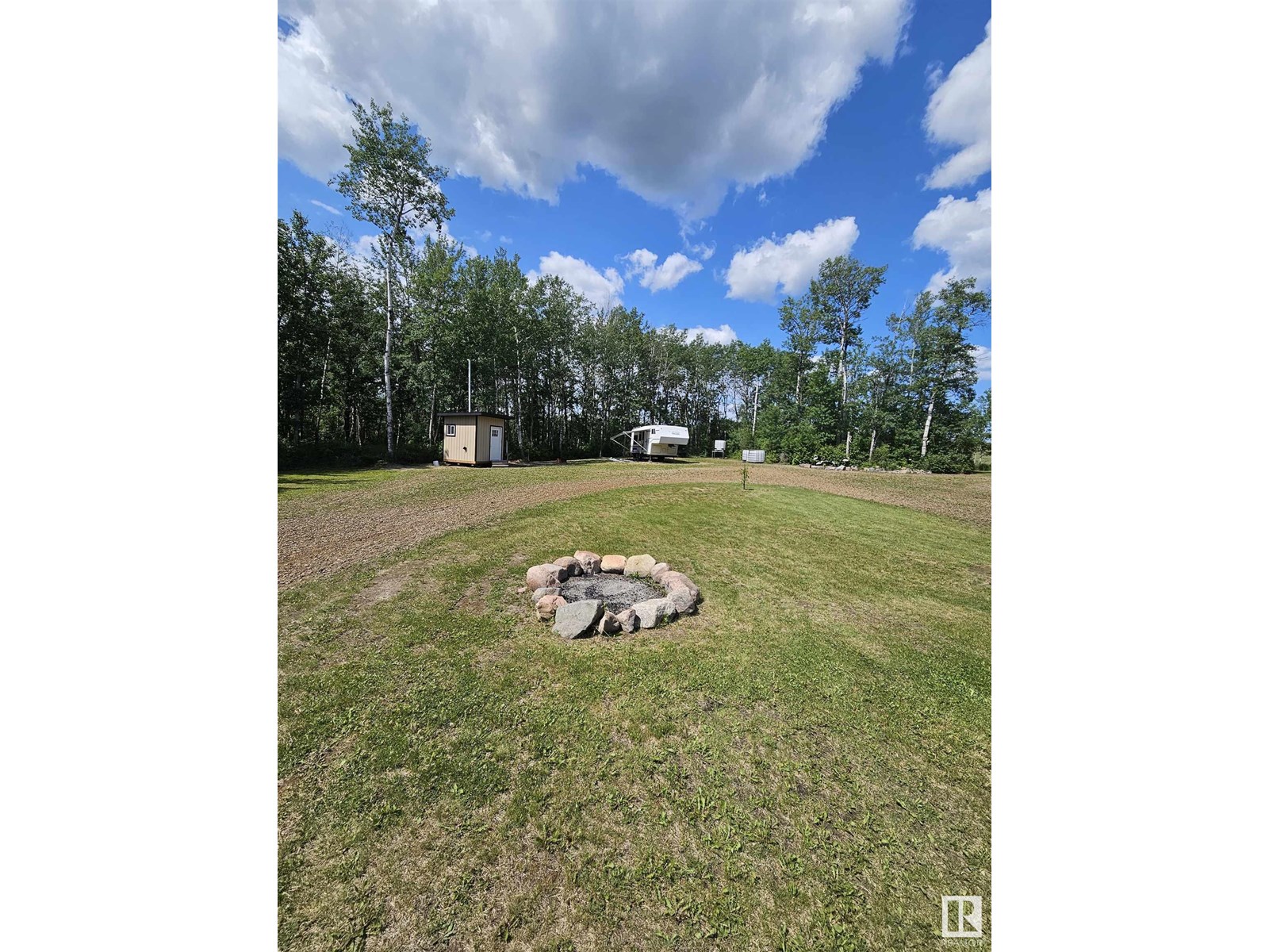60446 Range Road 124, Rural Smoky Lake County, AB T0A 3E0