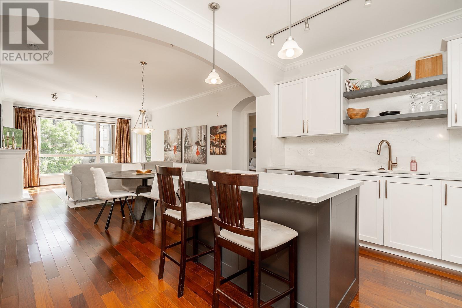 2628 Maple Street Unit 204, Port Coquitlam, BC V3C 0E2