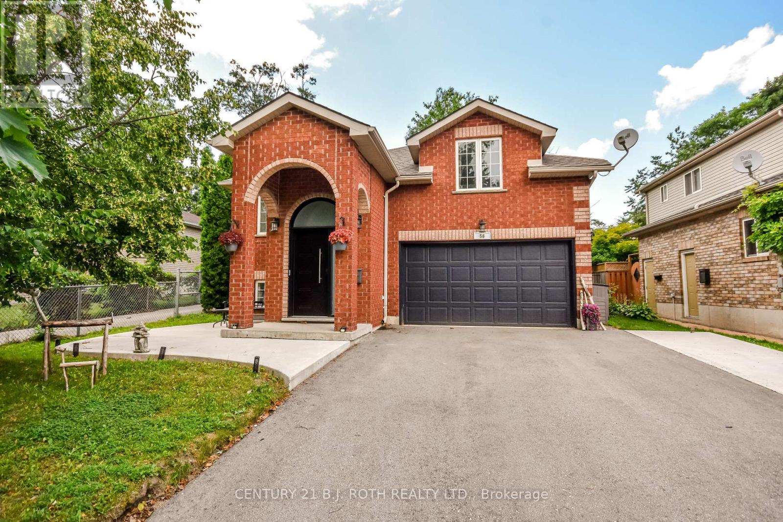56 Monique Cres, Barrie, ON L4M 6Y4
