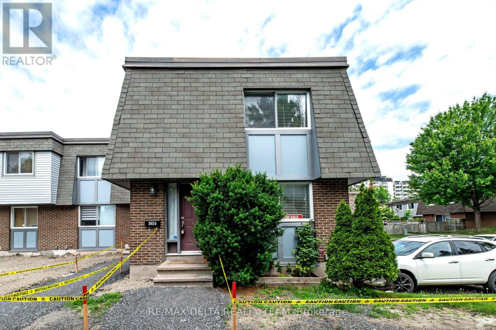 3024 Fairlea Cres, Ottawa, ON K1V 8T7