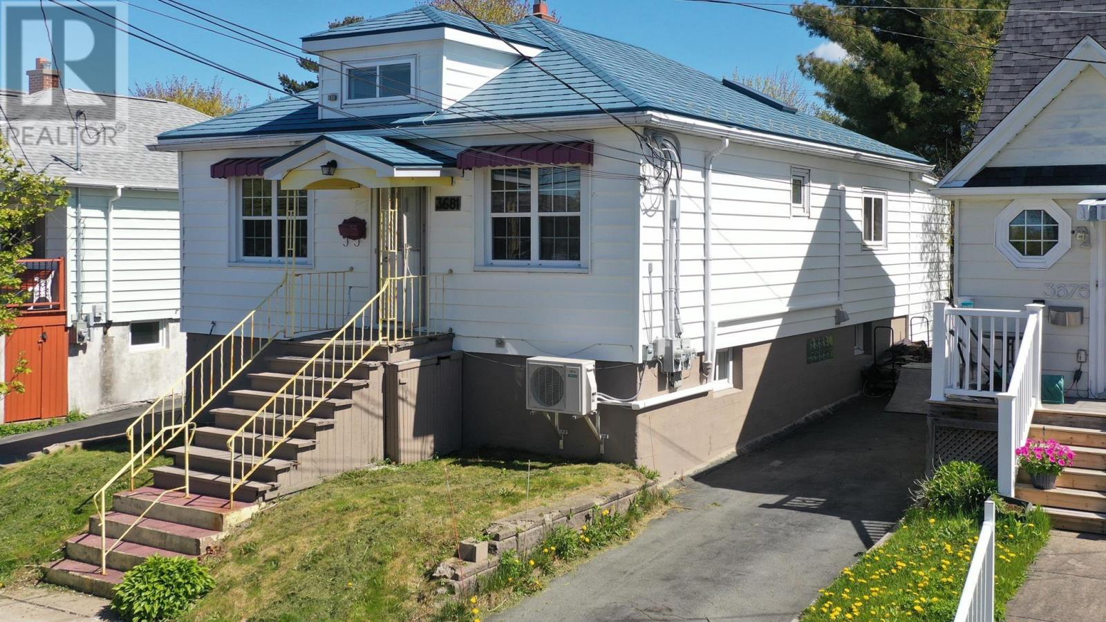 3681 High St, Halifax, NS B3K 4Y8