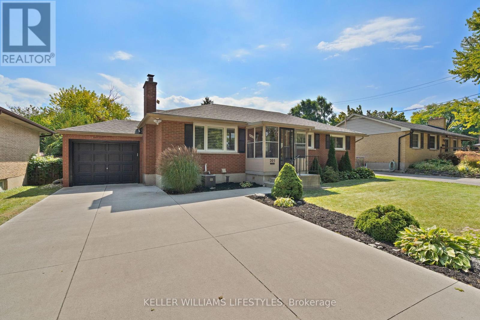205 Gladman Ave, London, ON N6J 1X6