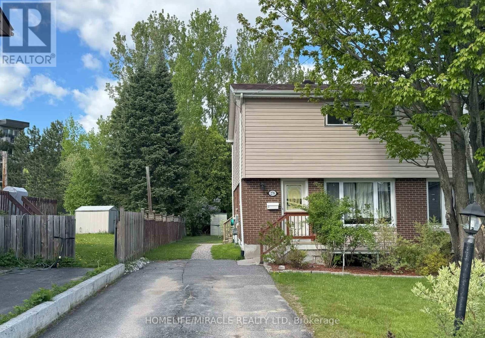 278 Barber Ave, North Bay, ON P1A 3G3