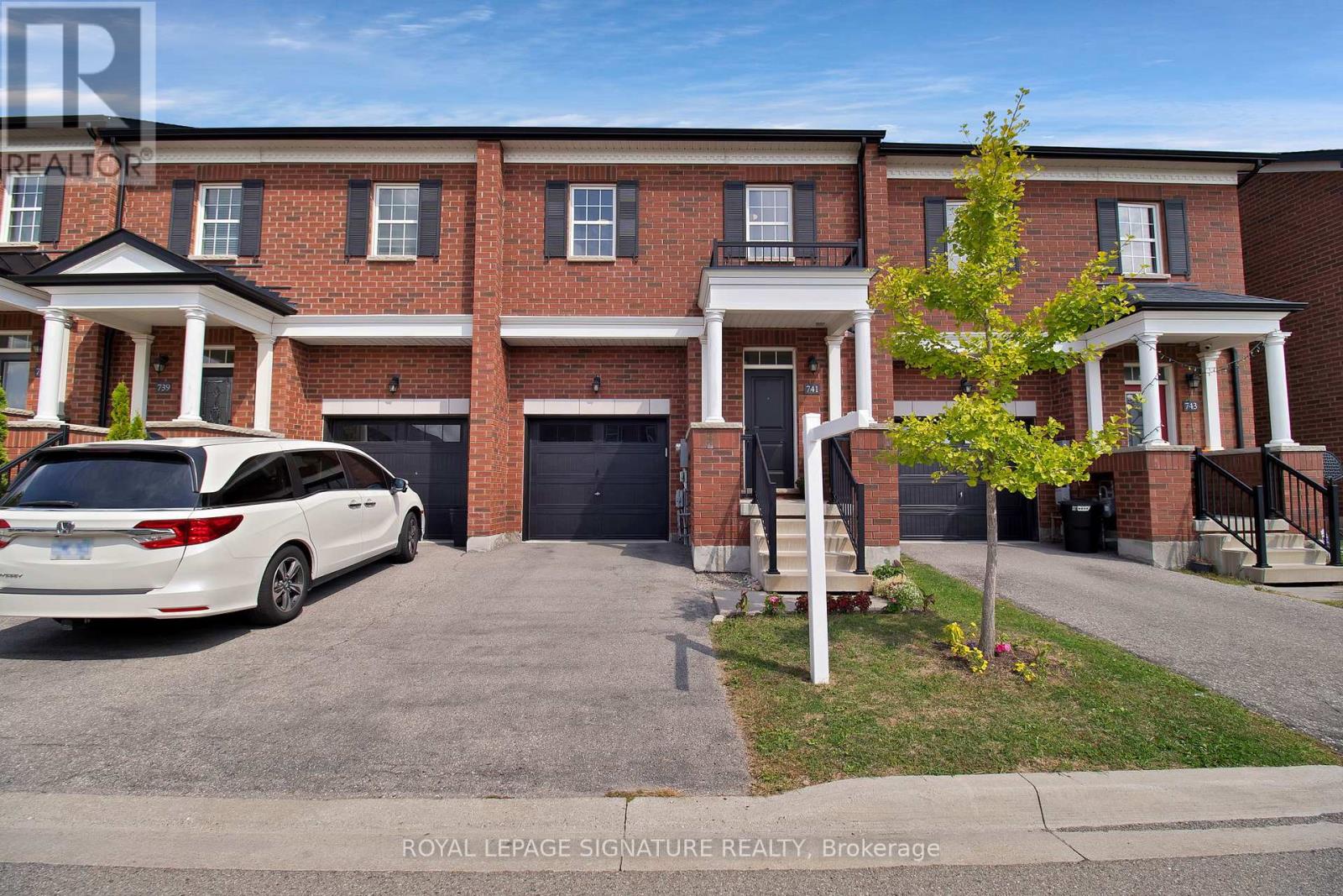 741 Banks Cres, Milton, ON L9T 9A4