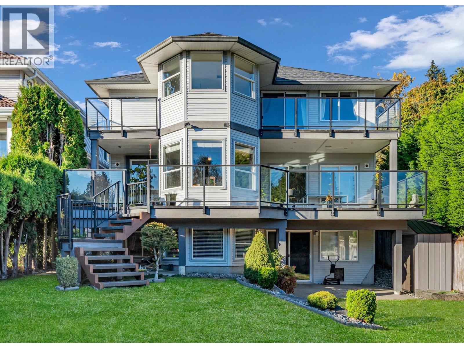 1740 Ioco Rd, Port Moody, BC V3H 3S8