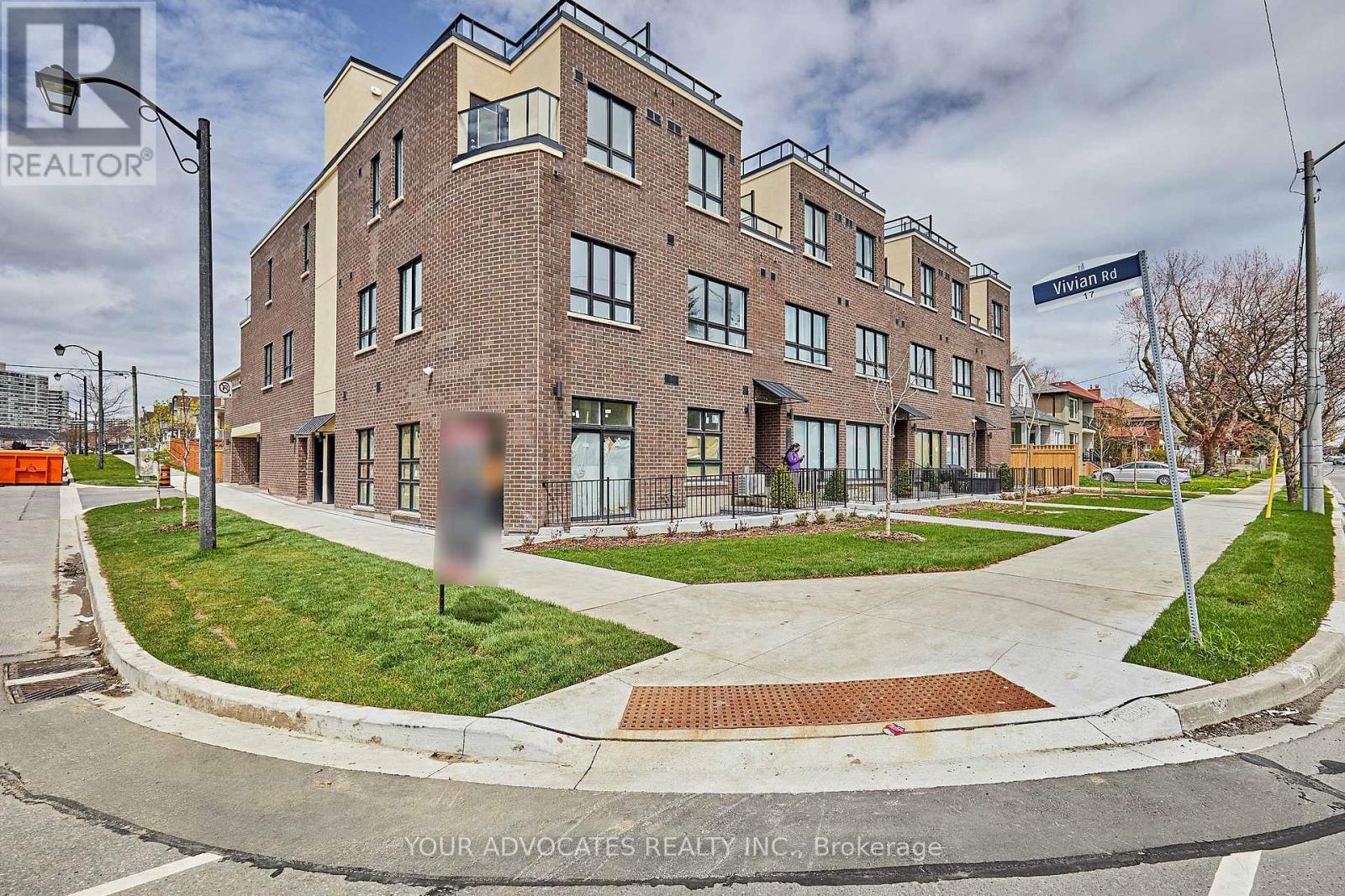 9 Vivian Rd, Toronto Cliffcrest, ON M1M 0E4