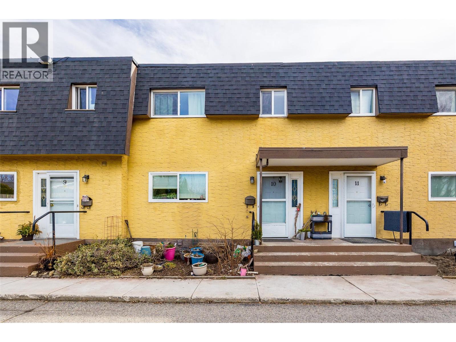 1283 Bernard Avenue Unit 10, Kelowna, BC V1Y 6R3