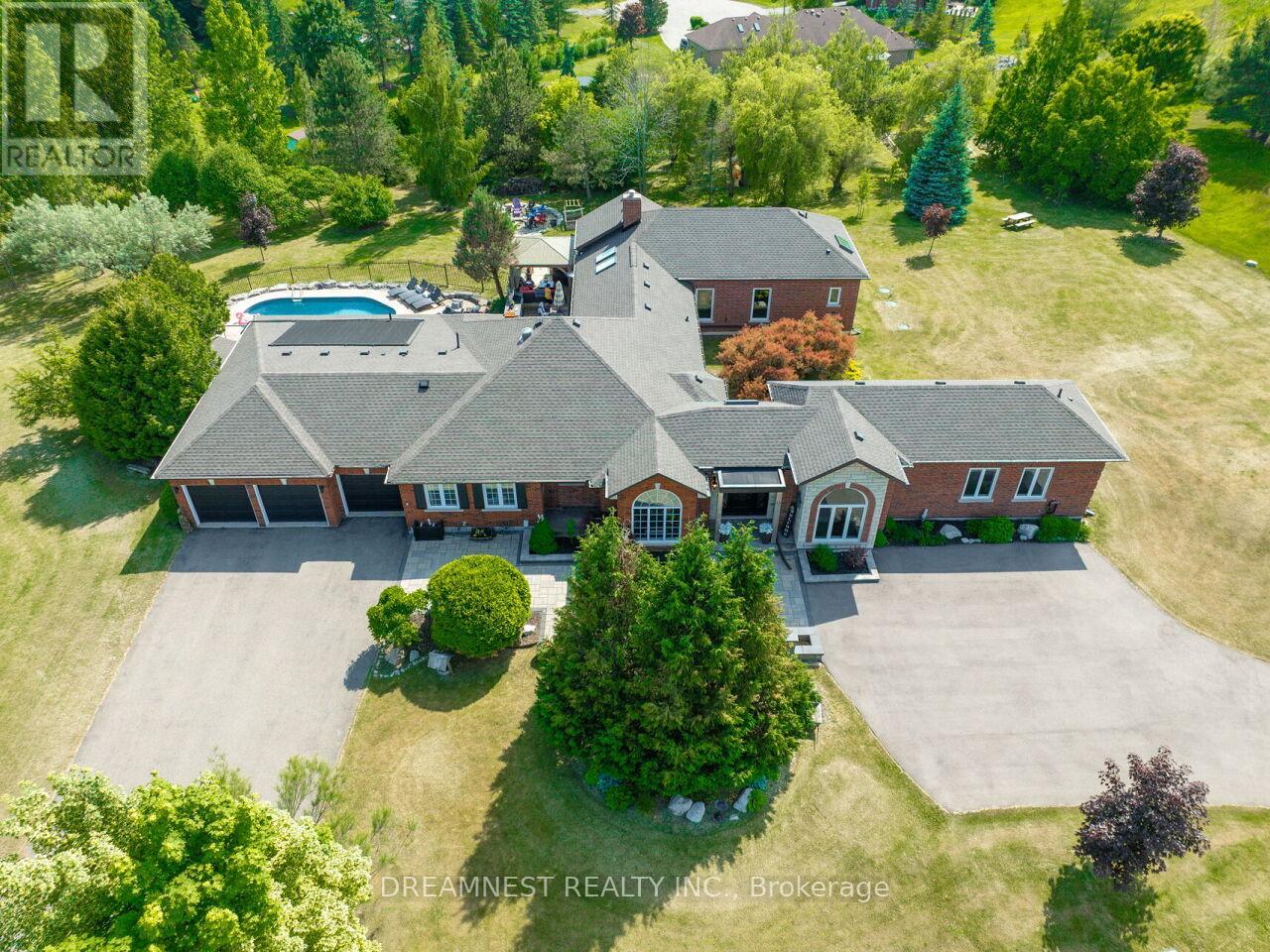 11132 Mcfarland Ct, Milton Brookvillehaltonville, ON L0P 1B0