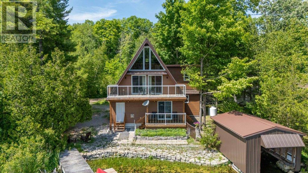 304 Hay Bay Ln, Leeds and the Thousand Islands, ON K0E 1L0