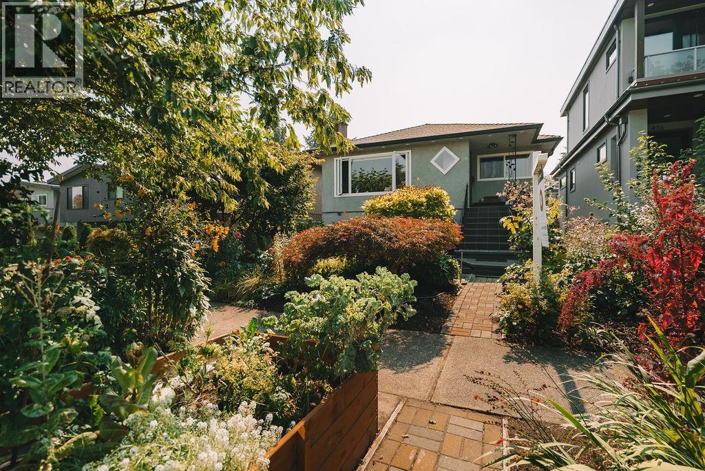 440 E 34th Ave, Vancouver, BC V5W 1A3