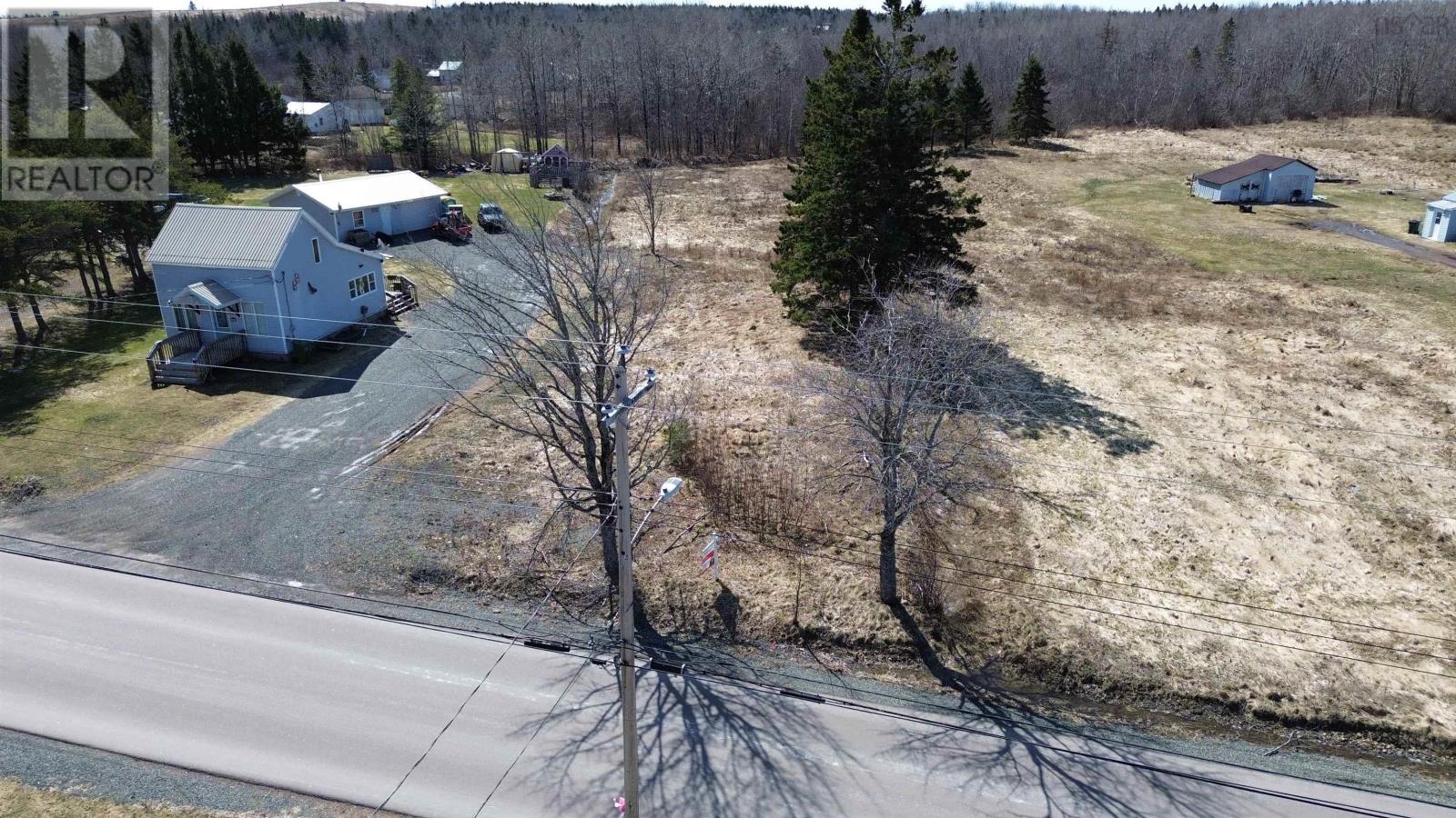 2470 Athol Rd, Springhill, NS B0M 1X0