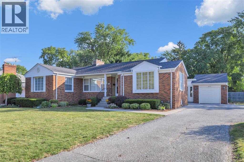 290 Patrice, Windsor, ON N8S 2R6