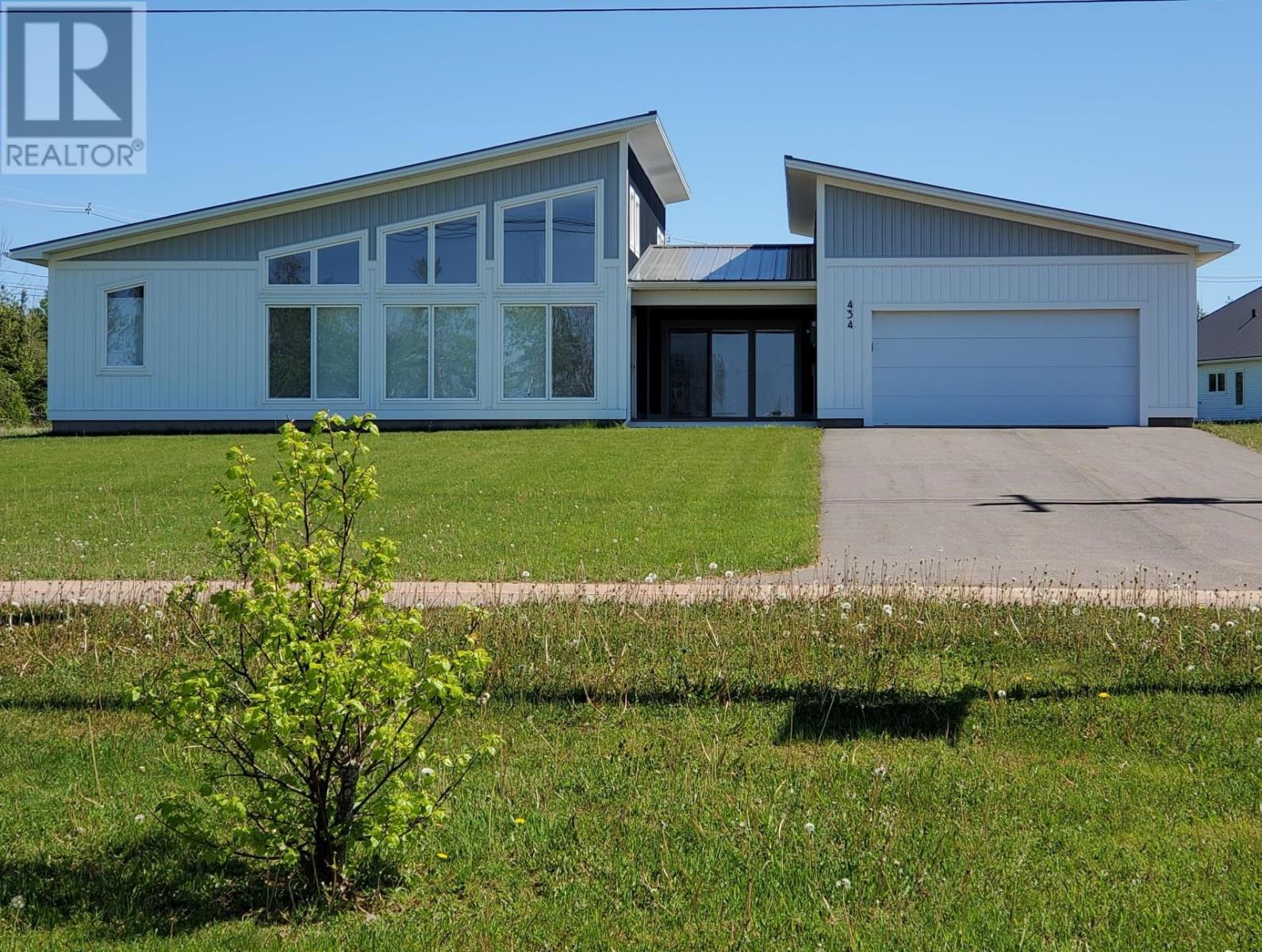 434 Mackenzie Dr, Summerside, PE C1N 3Z6