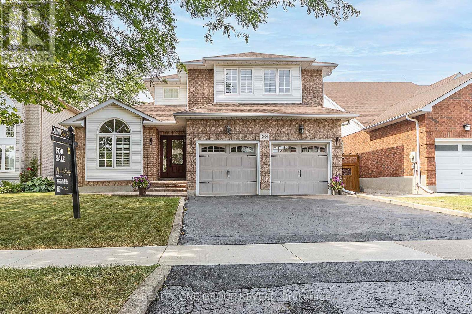 1003 Catskill Dr, Oshawa, ON L1J 8N7