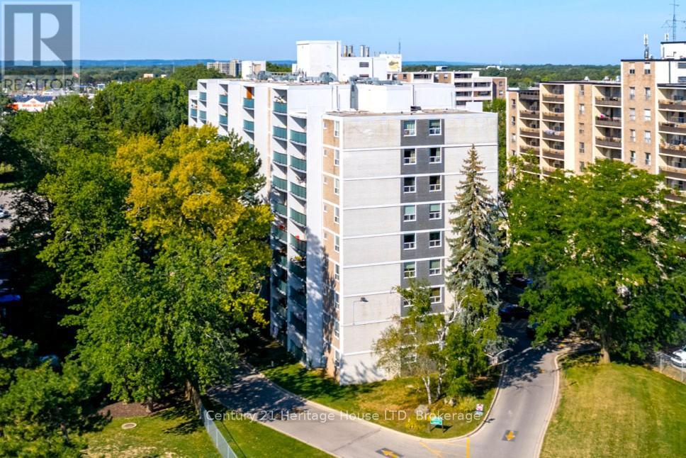 303 359 Geneva St, St. Catharines, ON L2N 2G5