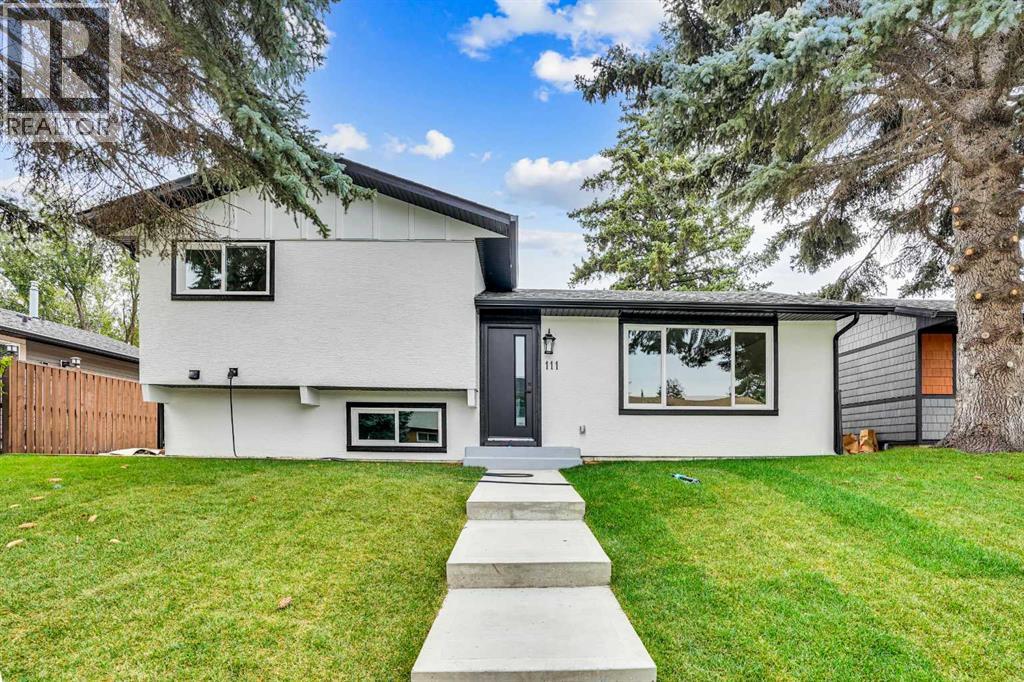 111 Allandale Close SE, Calgary, AB T2H 1W1