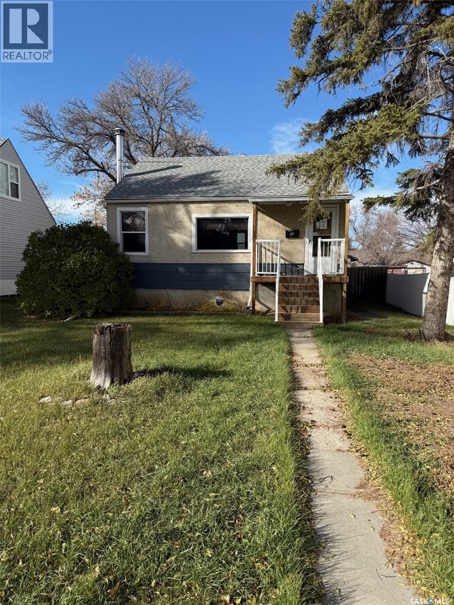 36 Merritt Cres, Regina, SK S4T 5Y2