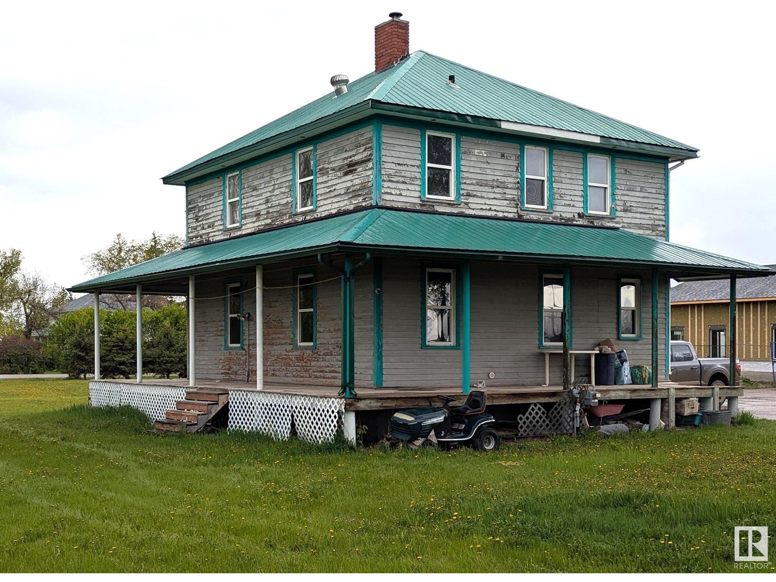4701 66 St, Bonnyville, AB T9N 2R5