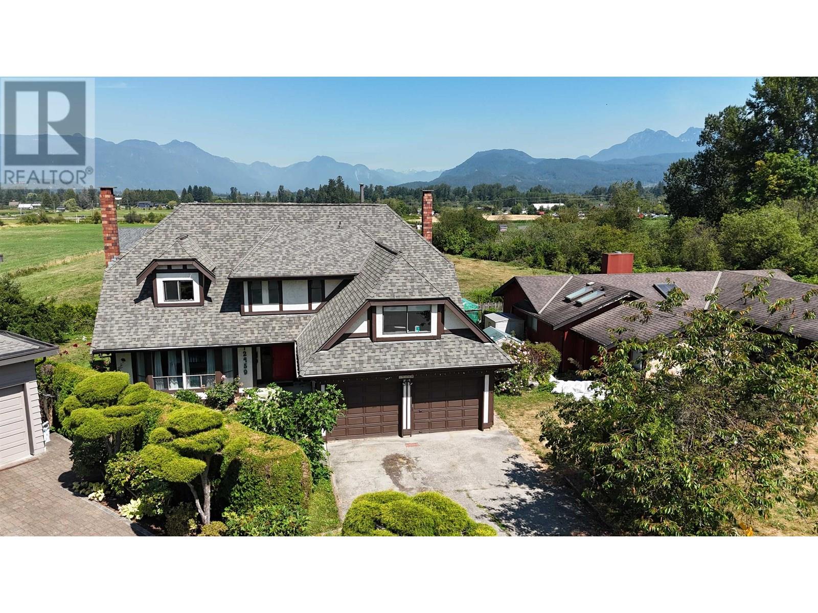 12459 Meadow Brook Pl, Maple Ridge, BC V4R 2H6