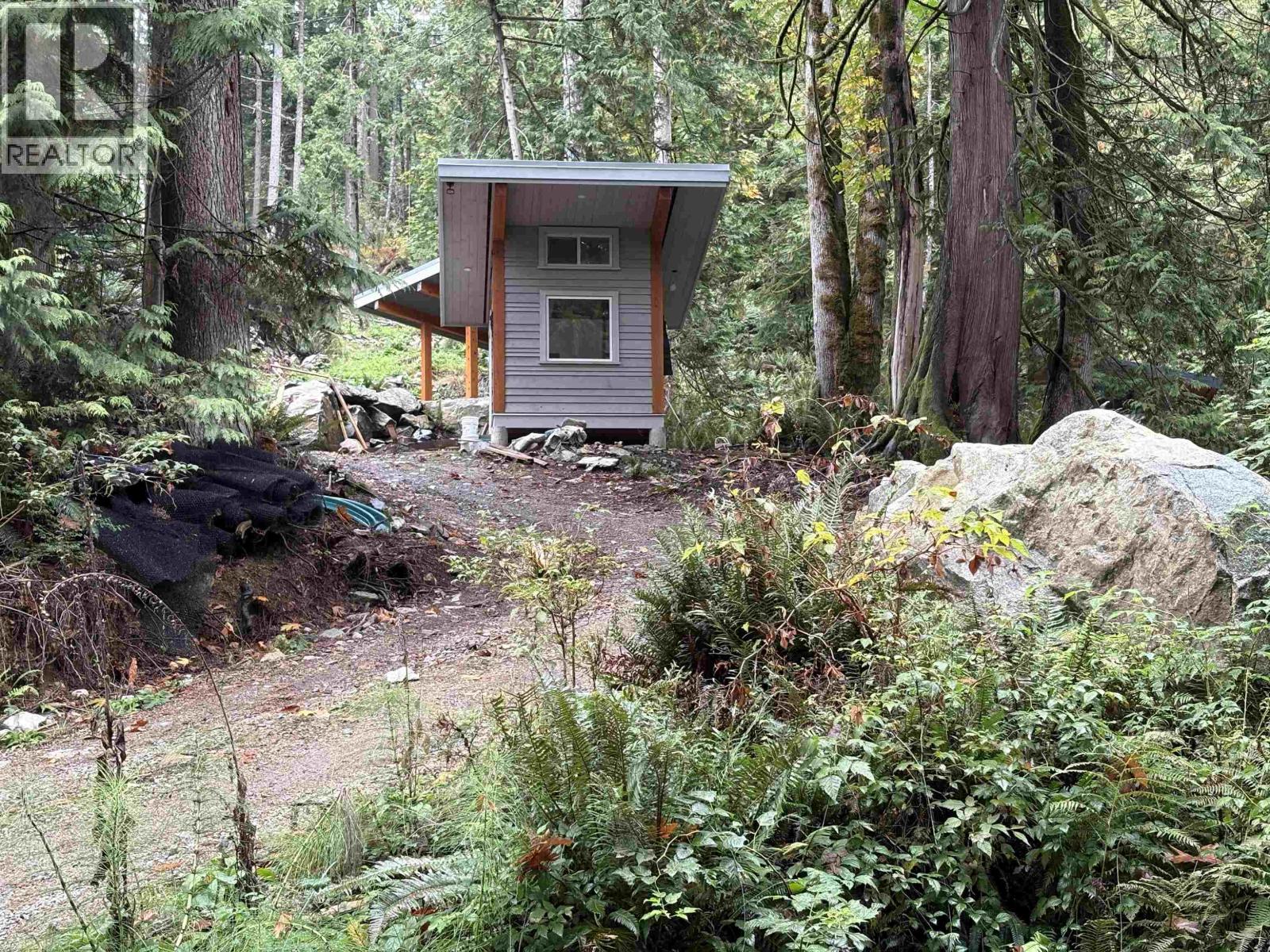 883 W Bay Rd, Gambier Island, BC V0N 1V0