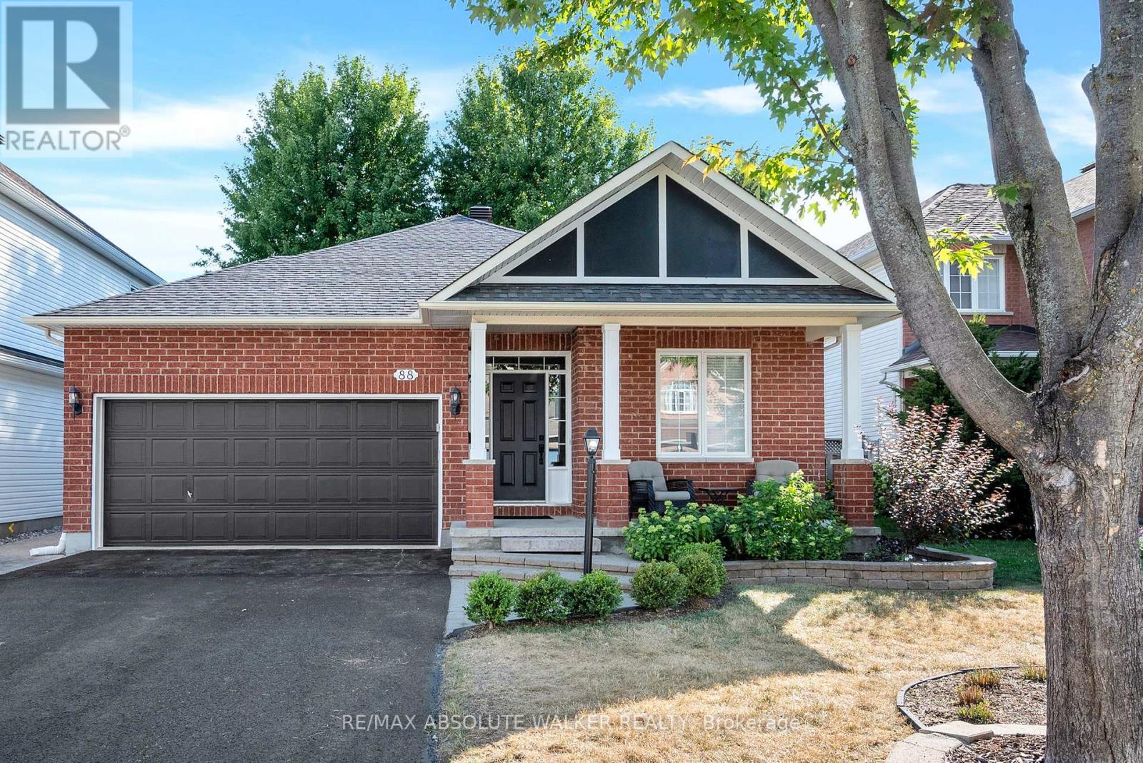 88 Maple Stand Way, Ottawa, ON K2G 6V1