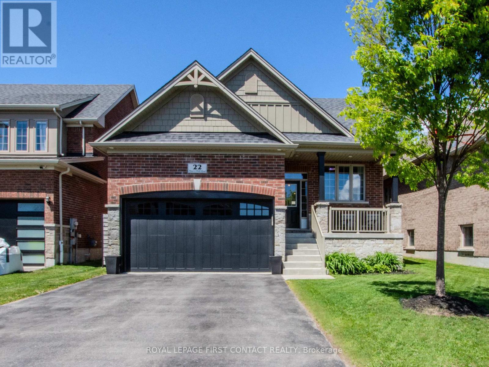 22 Olivers Mill Rd, Springwater, ON L9X 0S6