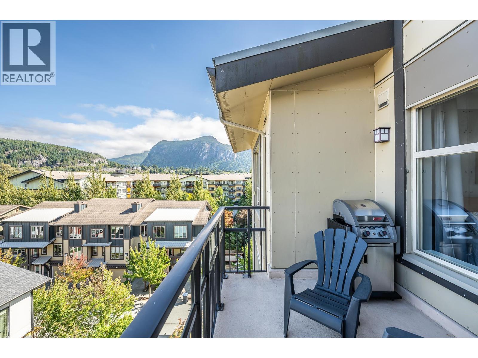 1211 Village Green Way Unit 521, Squamish, BC V8B 0R7