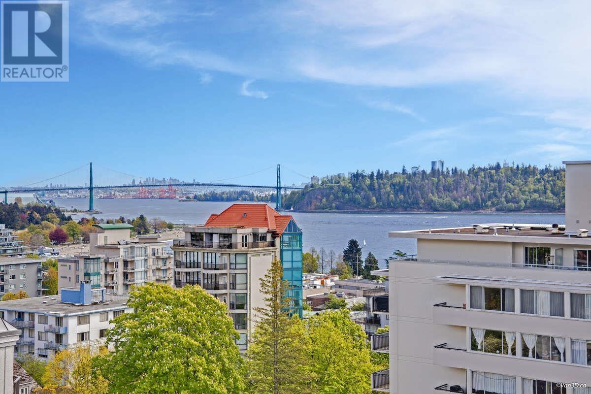 1745 Esquimalt Avenue Unit 903, West Vancouver, BC V7V 1R7