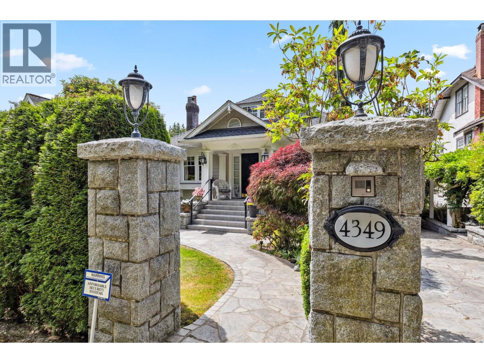 4349 Cypress St, Vancouver, BC V6J 3P9
